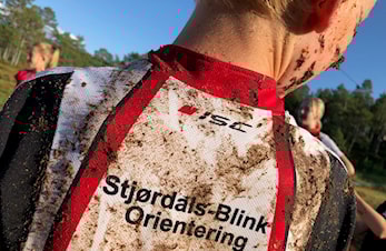 Orienteringstrening - variert aktivitet og leik i byen, skogen, i myra...