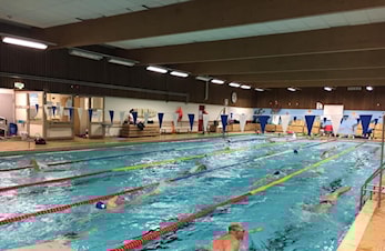 Svømte 100 x 100 m på årets siste dag