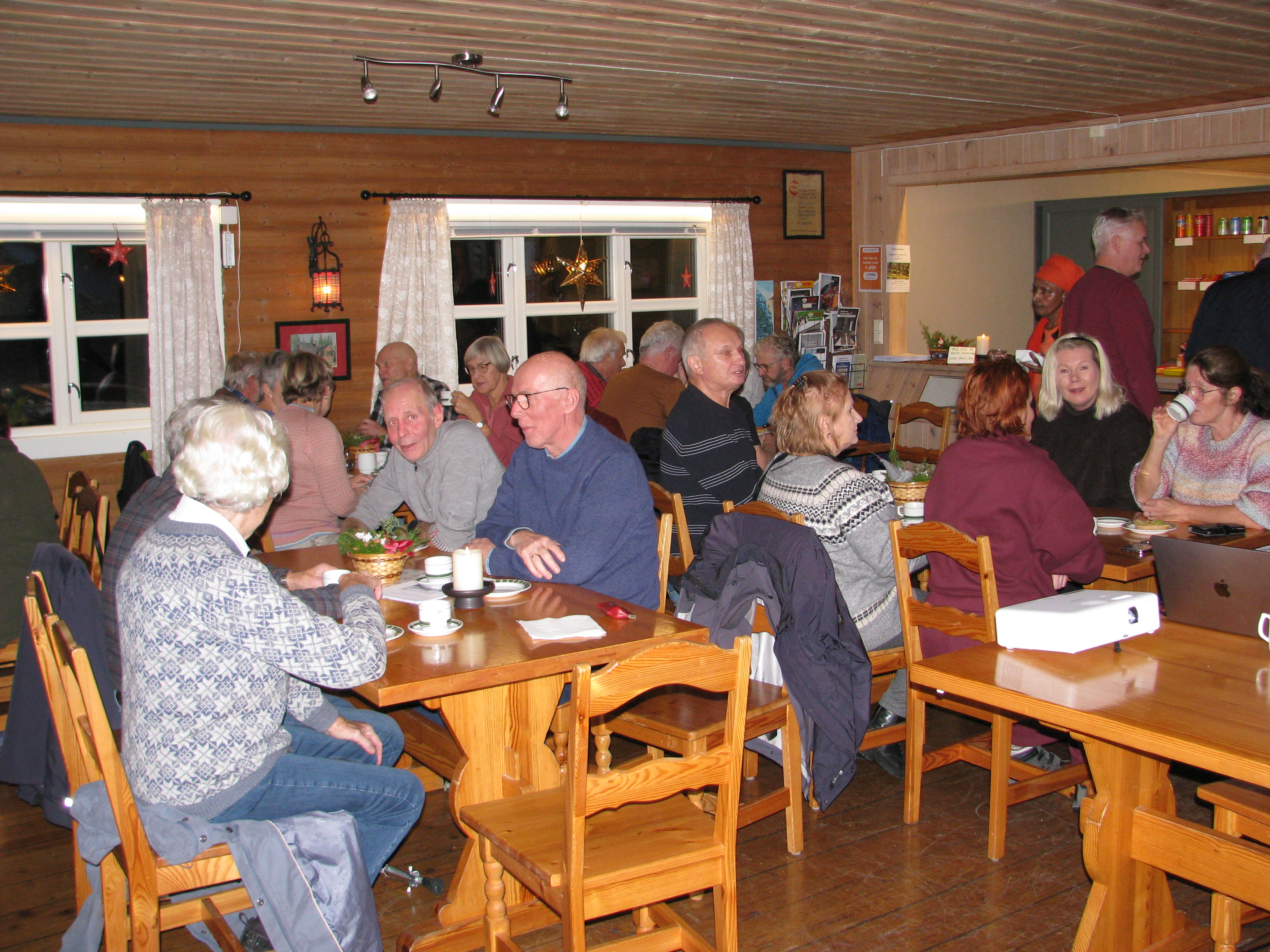 Bra oppslutning om torsdagens Trivselskveld p&#xE5; Ertehytta