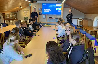 FIF ble rent idrettslag august 2023 - nå har kunnskapen blitt frisket opp.