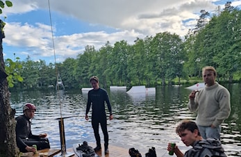 Klubbsamling på Surf City kabelbane onsdag 19 juni 2024