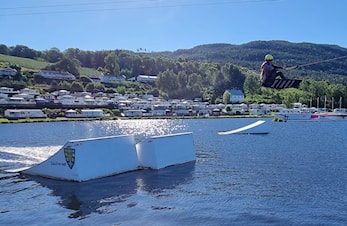 Årets NM kabelwakeboard og -wakeskate over
