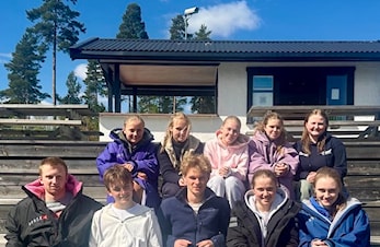 Samling med Ungdomslaget og Rekruttlaget vannski på SIAP 4. mai