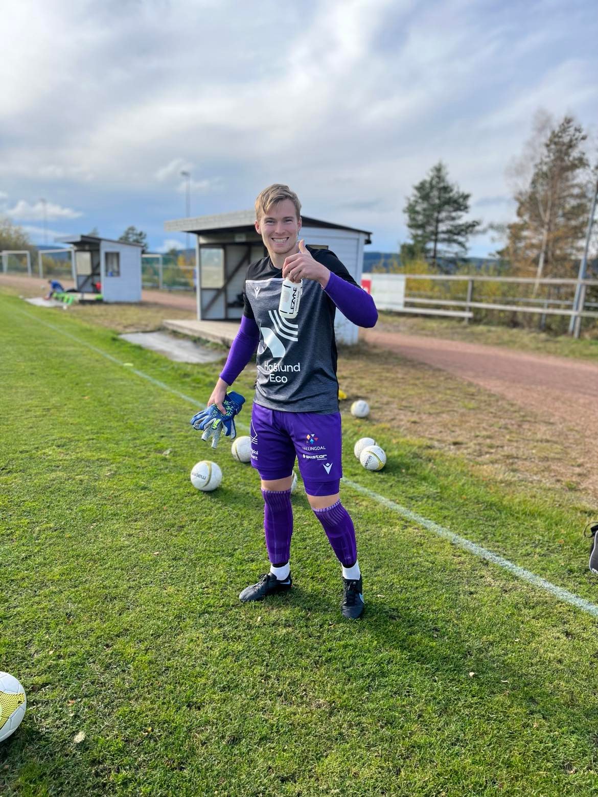 KNEPEN HFK SEIER I EN VANSKELIG BORTEKAMP. &nbsp;