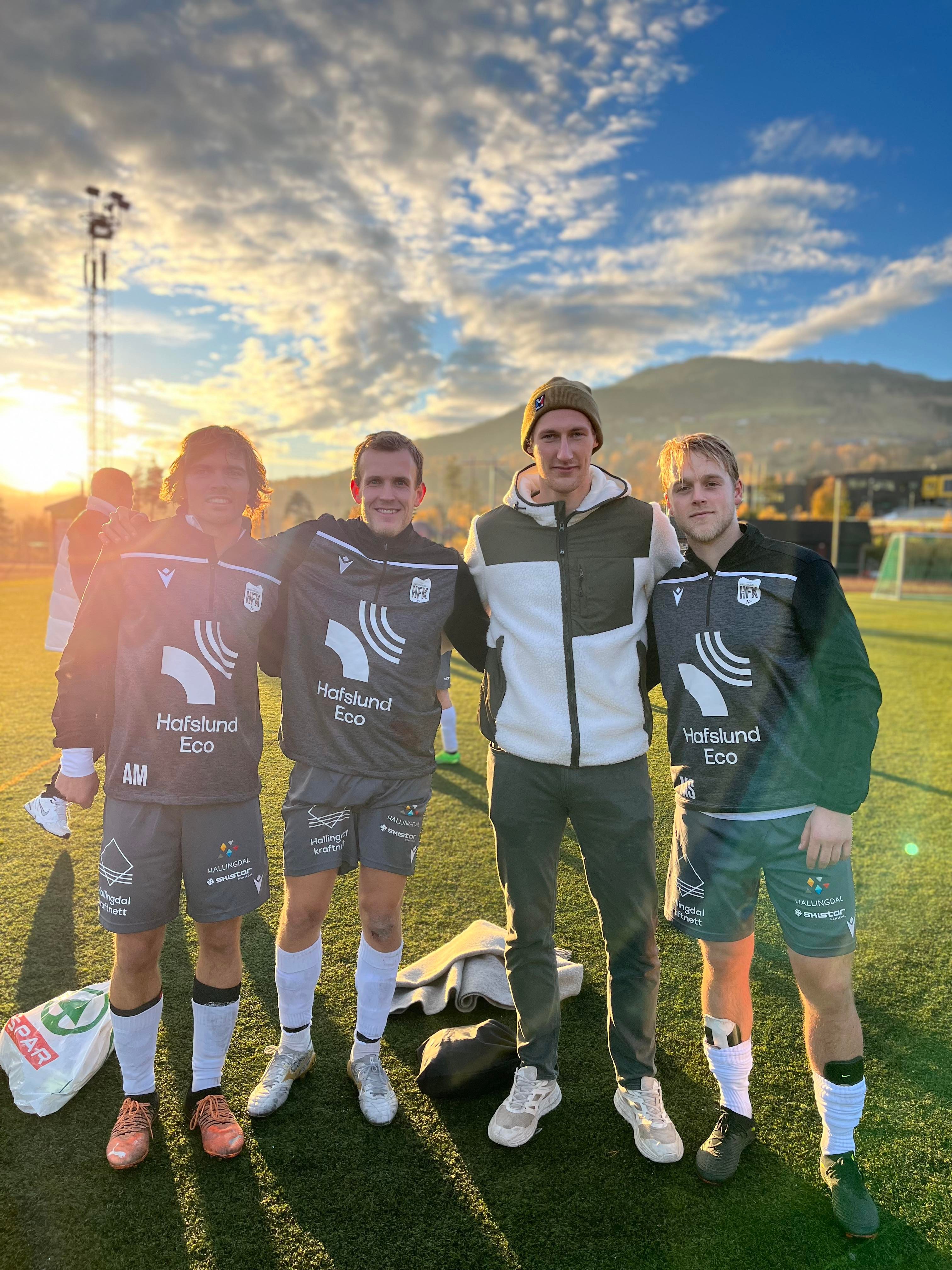 SEIER PÅ OG UTENFOR BANEN I ÅRETS SISTE KAMP. &nbsp;