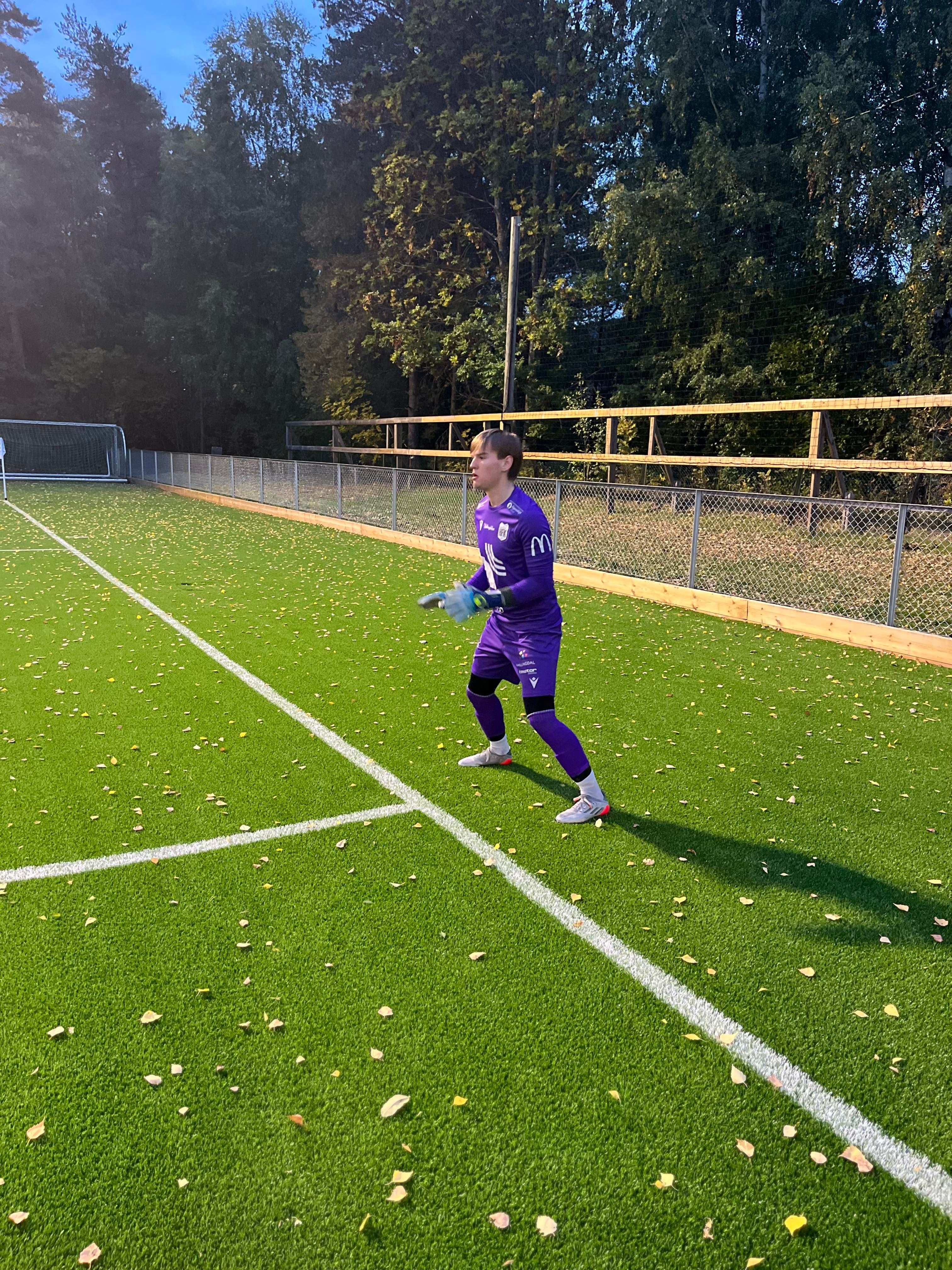 EFFEKTIVE MODUM STOPPET SEIERREKKEN TIL HFK. &nbsp;&nbsp;