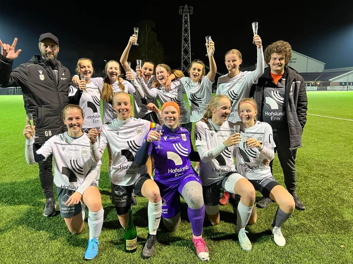 Jenter 17 seriemestere i år igjen!!!!!