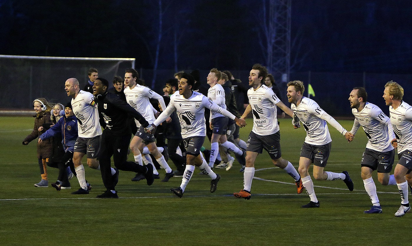 STORSEIER HJEMME MOT SANDE.&nbsp;