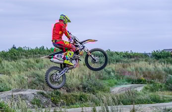 Åpent klubbløp med gubbe/kjerring-heat på Bybergsanden