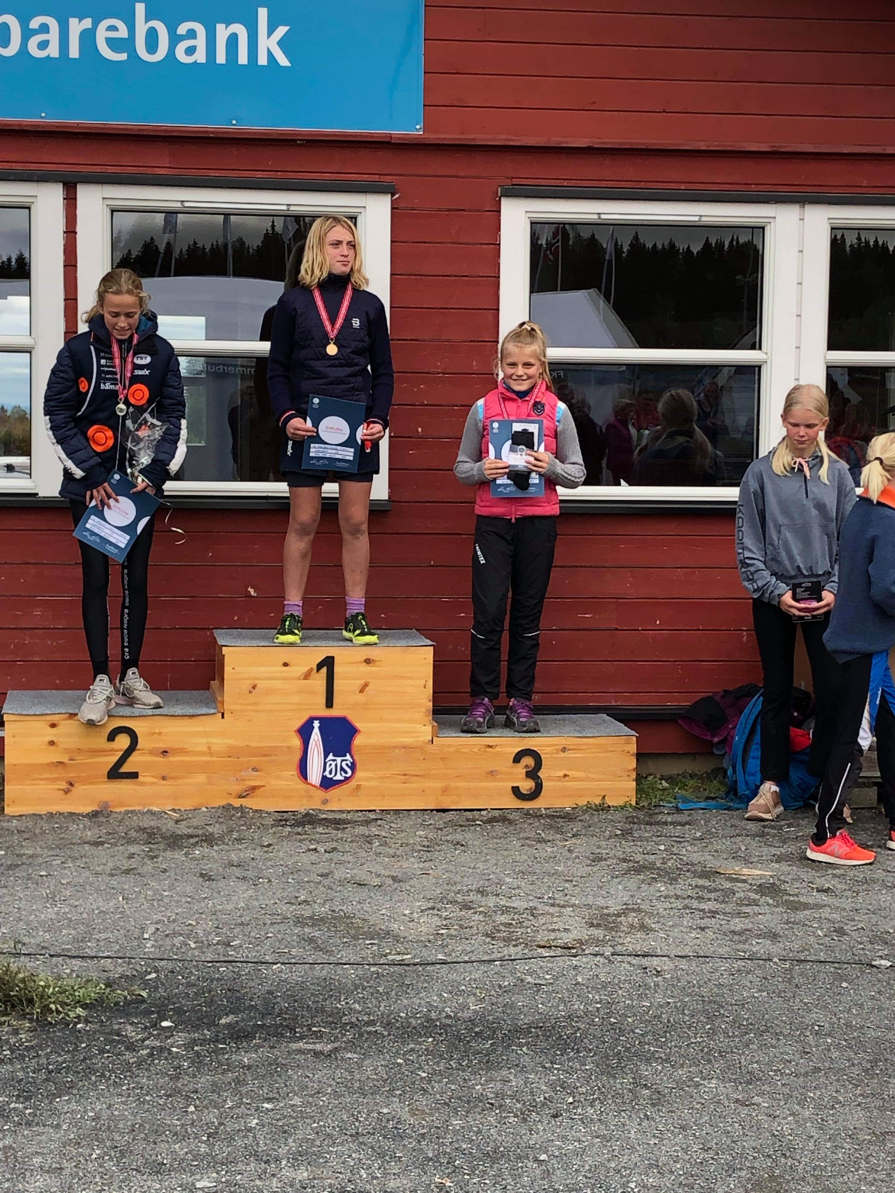 Bronse til Solveig Bakke i ØM rulleskiskyting
