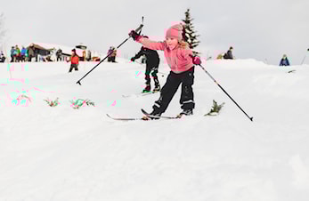 Kom-deg-ut-dagen på Veldre sag