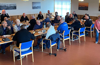 Mange møtte til koselig torsdagskaffe