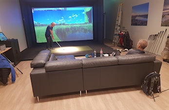 Golfturneringa i simulatoren på Vigrestad