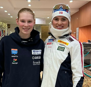 Historisk bilde - 2 SIL utøvere i WC