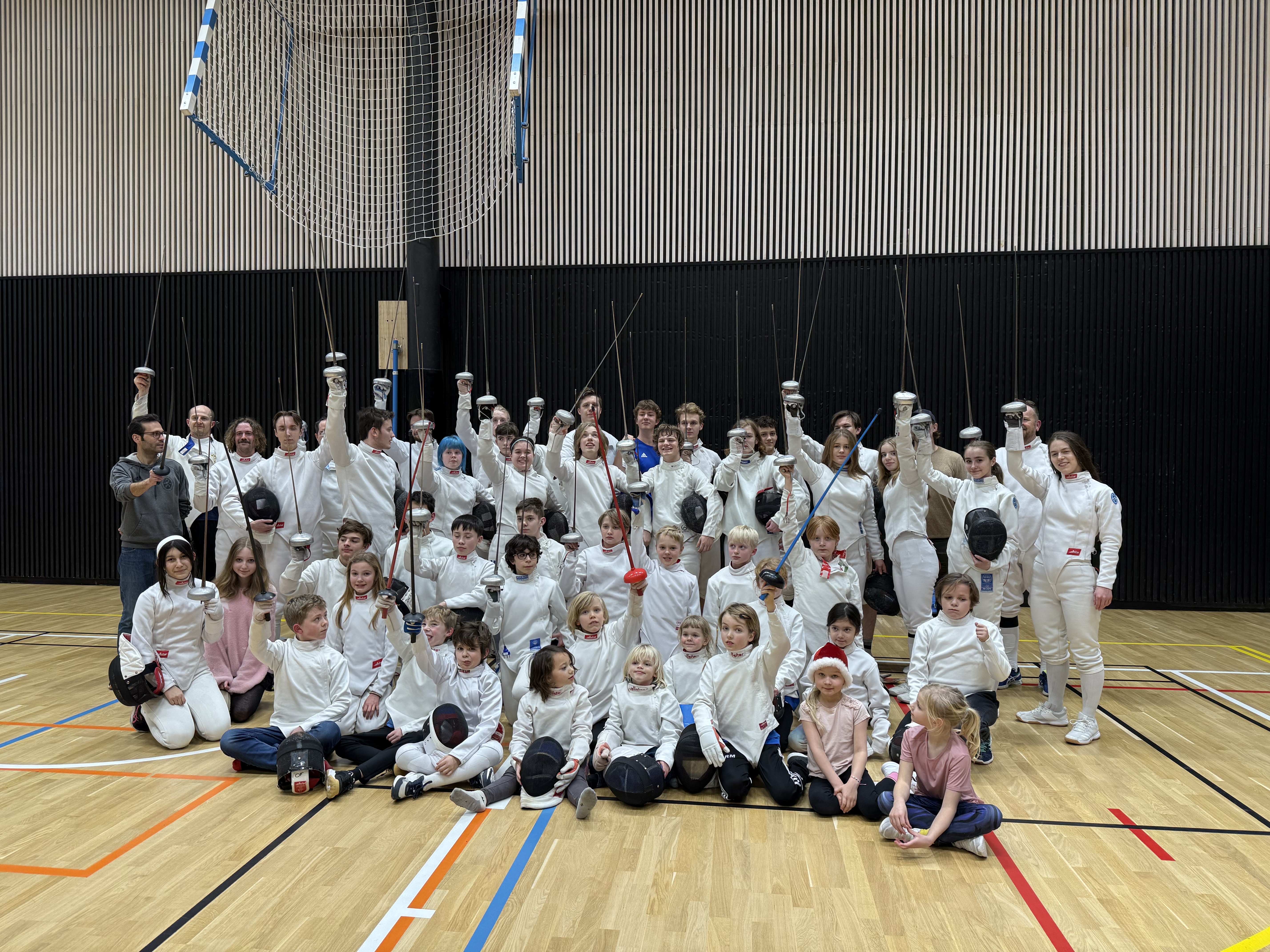 Riktig god jul og godt nytt år fra alle oss i Oslo Fekteklub!