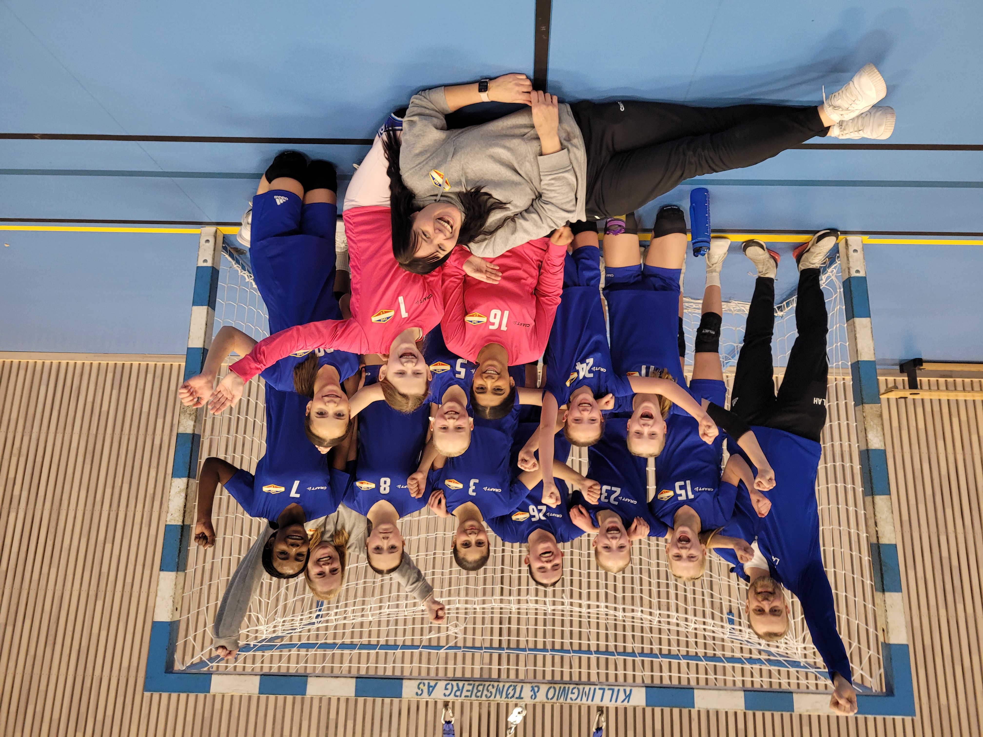 J13 1 ubeseiret i grunnserien