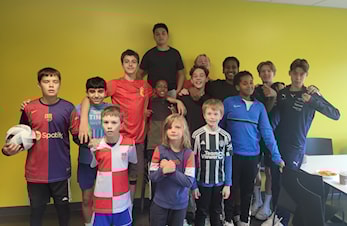 - Sosialt på fotballcamp