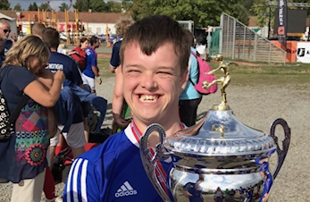 To pokaler til Korsvoll i Norway Cup!
