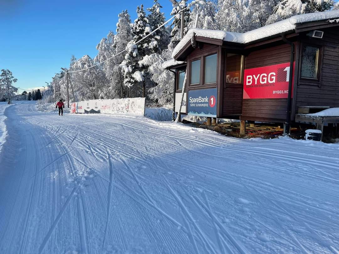 Fine forhold på Bondalseidet.
