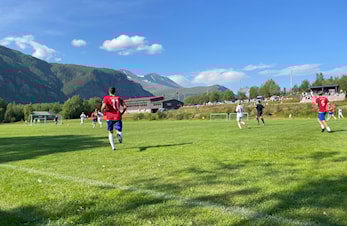 Stortap i Løvlands seriedebut