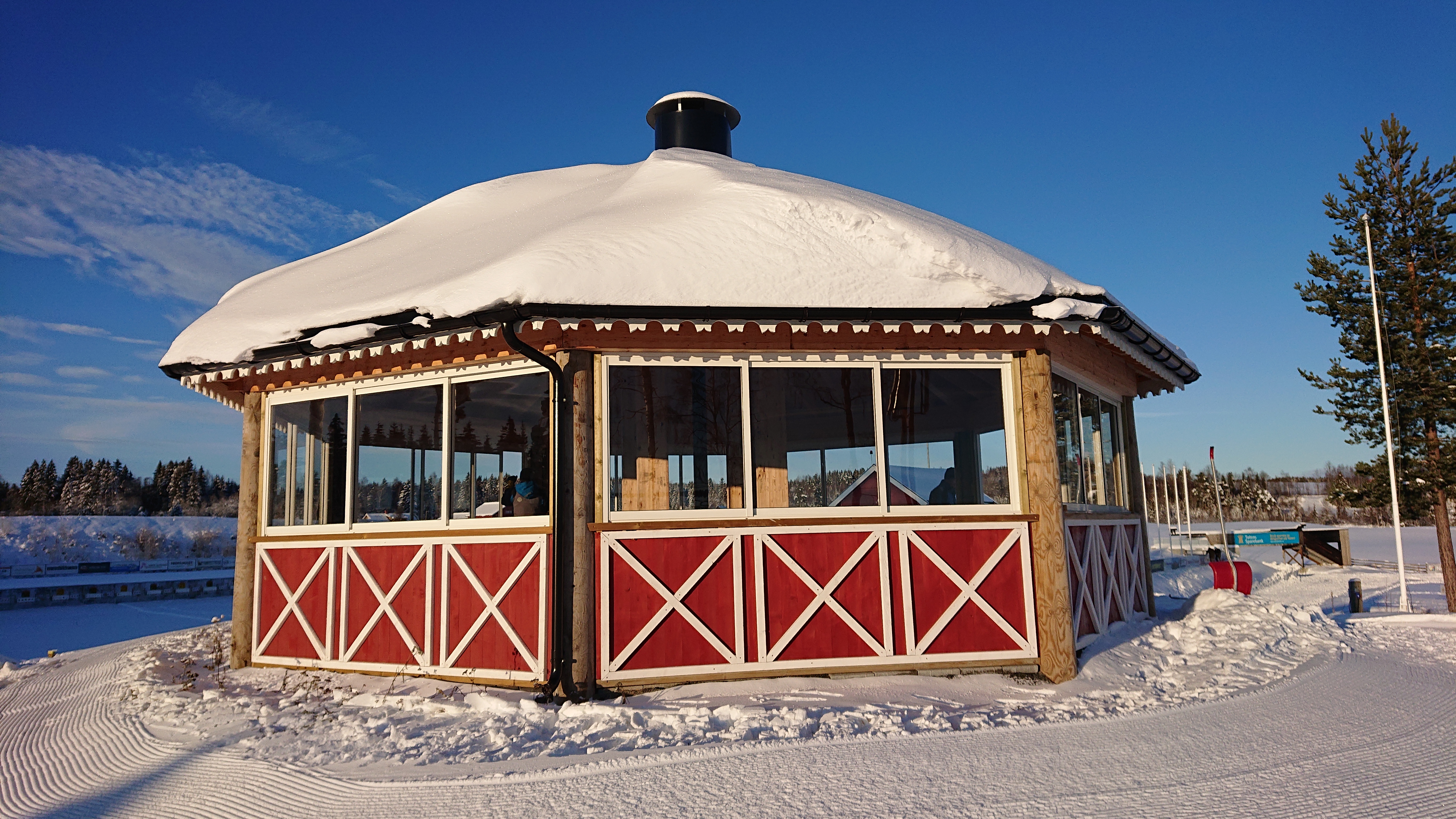 Grillhytta i Karidalen