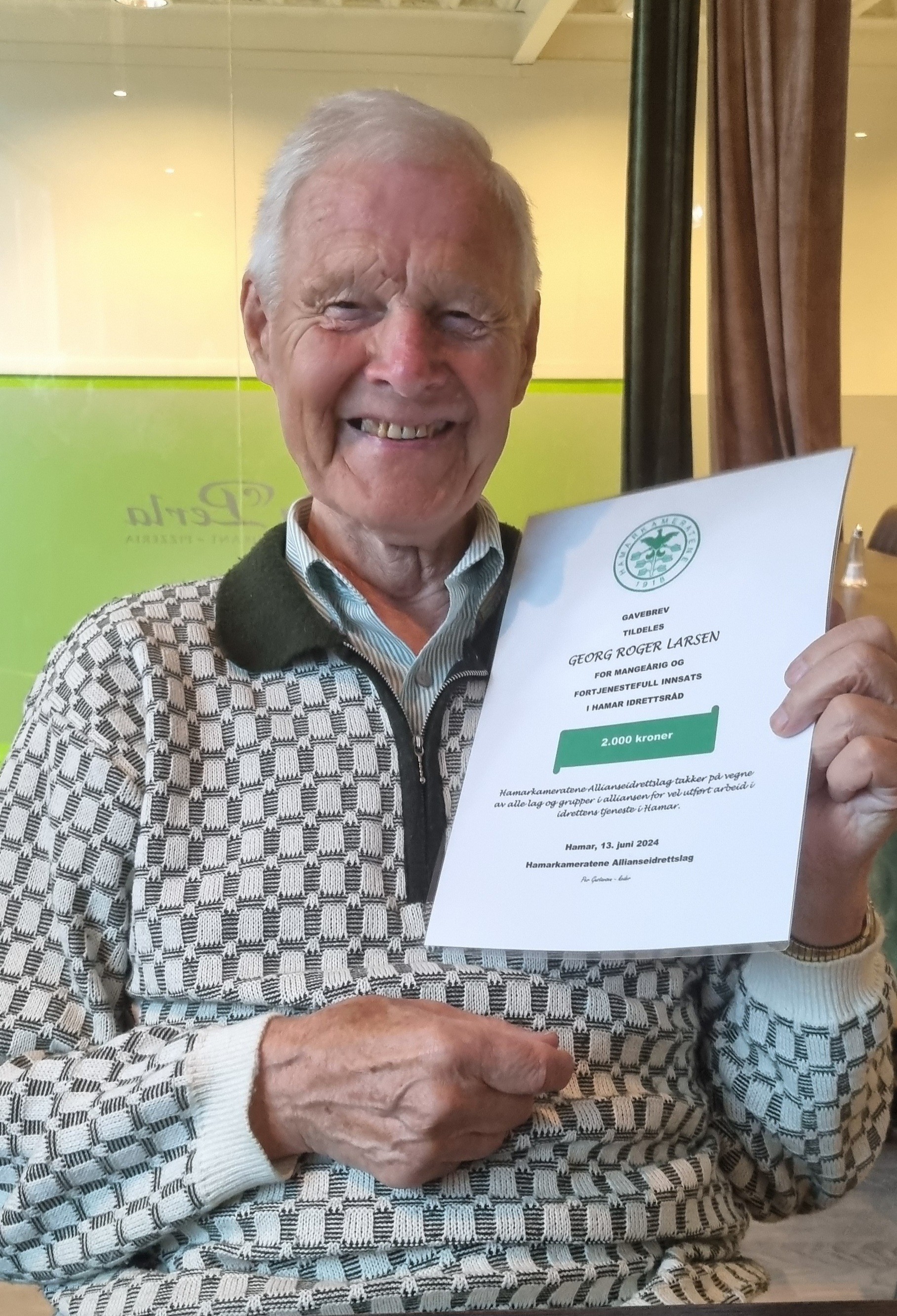 Hamar Idrettsråd minnes Georg Roger Larsen