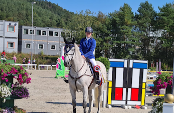 Stevner på Sandnes og Jæren Rideklubb
