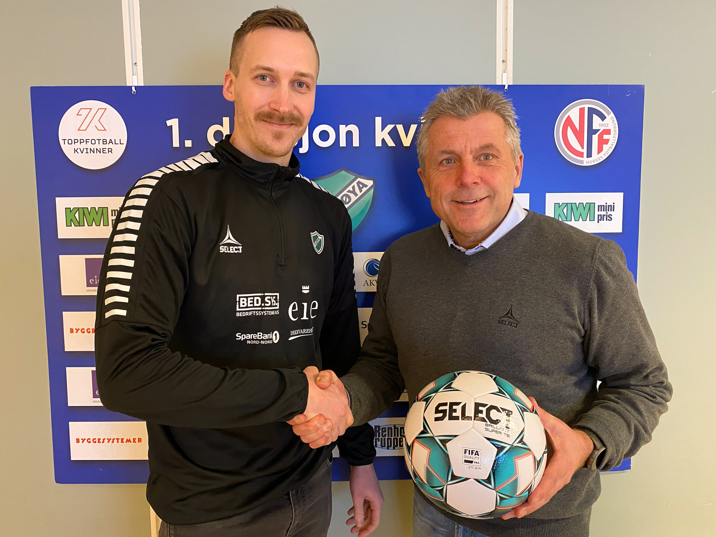 Select blir med videre!