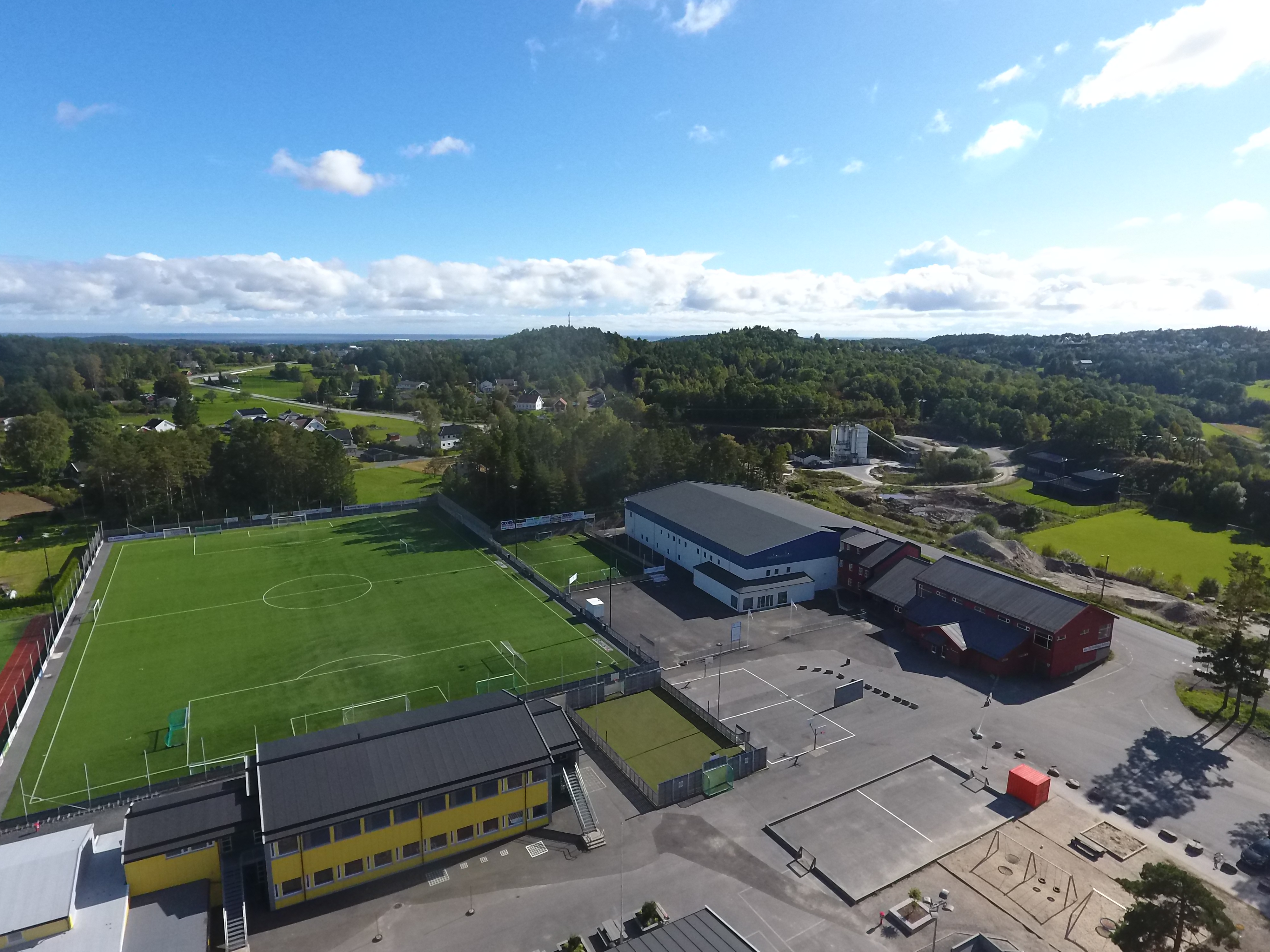 Imås Bane- og Hallkomité søker etter VAKTMESTER / DRIFTSASSISTENT (ca. 30%)