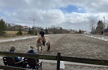 Sett av litt tid på kvelden 24. april