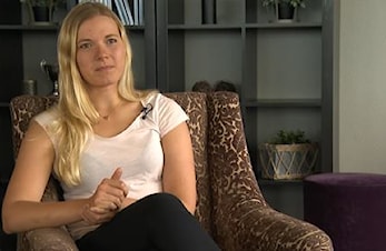 Da braker det løs. Det er tid for WC sesong åpning. Katrine har nå pakket skytekoffertene og drar til India
