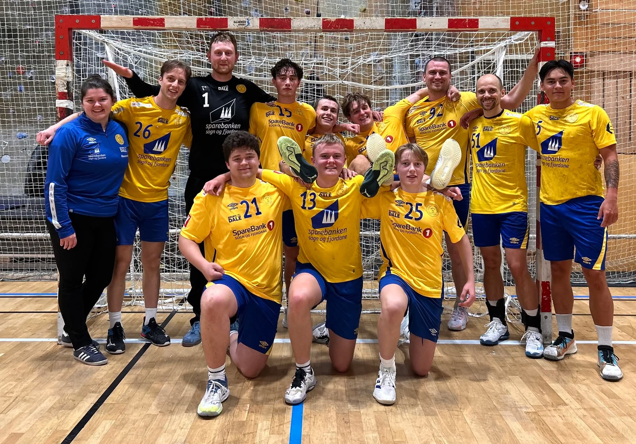 Herrelaget har sin første hjemmekamp i Fjalerhallen