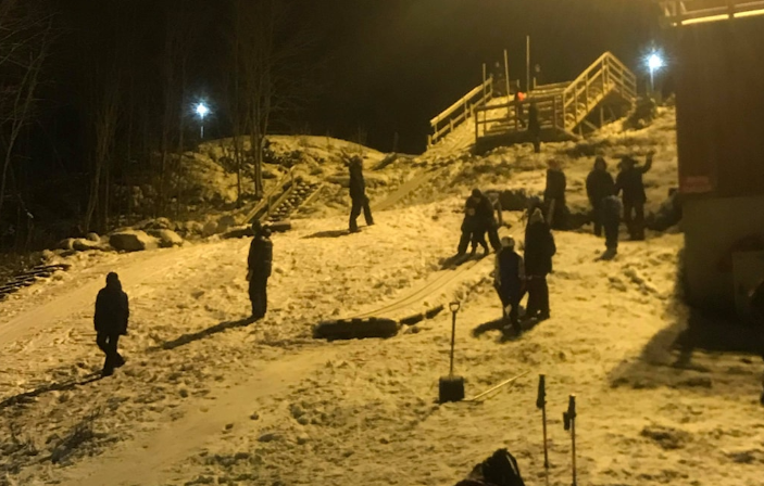 Skileik på allidretten