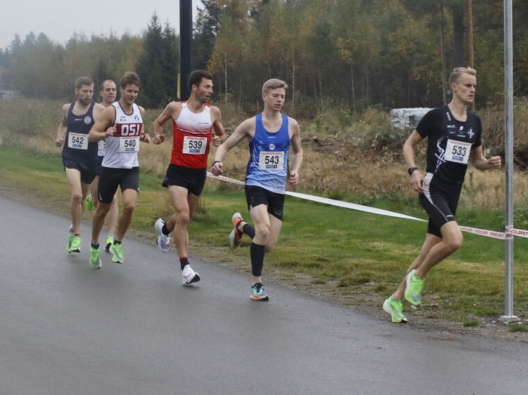 Gull til Ingunn, sølv til Kjersti Christina og Eirik i NM halvmaraton