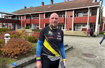 Rasmus løp 9 runder, Marianne og Lene løp 8 runder Baki Hagan tæll Kjone