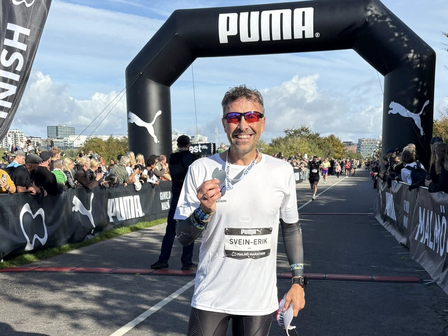 Svein-Erik Bakke løp Malmö Maraton som pacer på 3:45