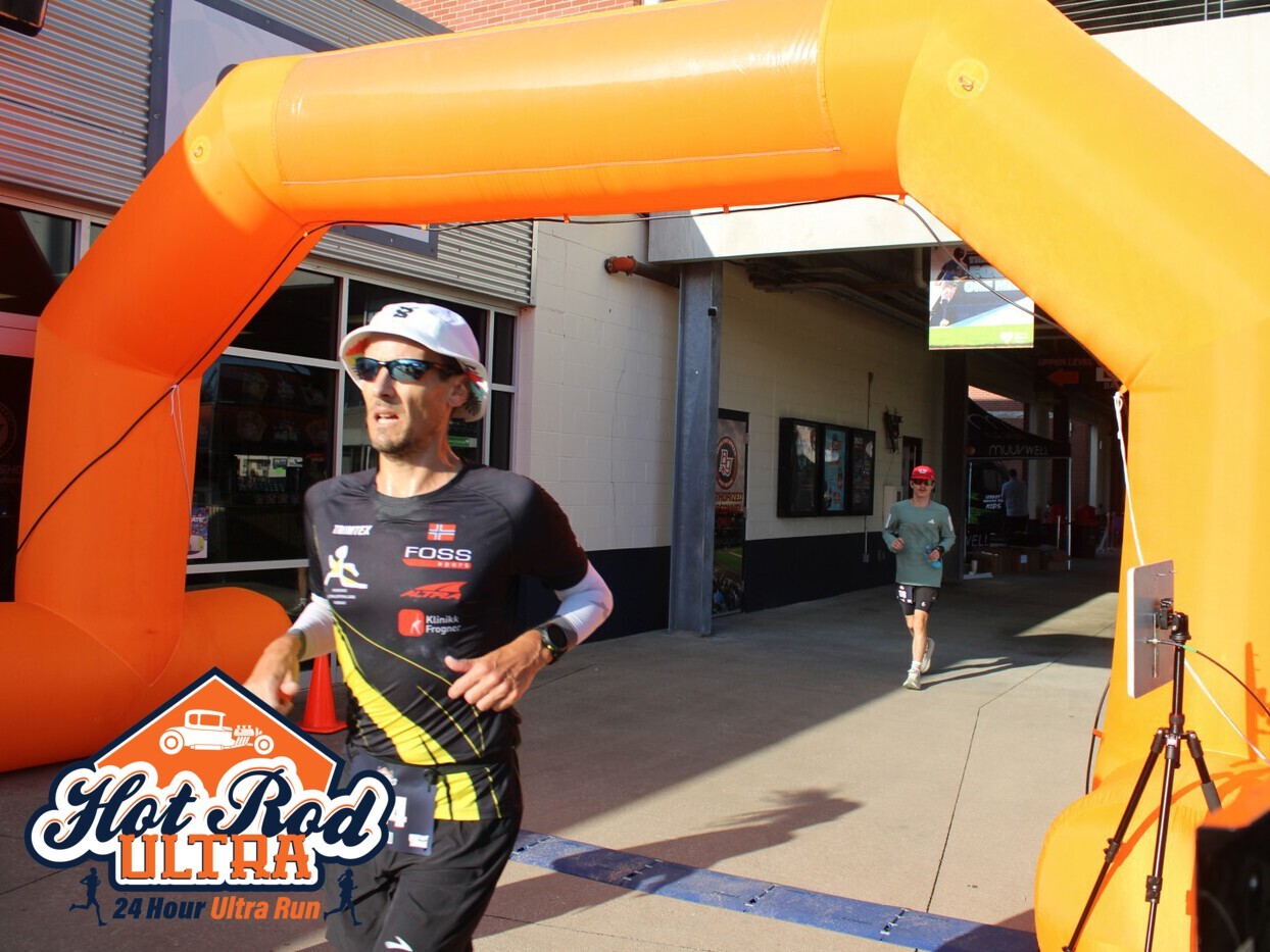 Scott Kerrison vant Muuvwell Hot Rod Ultra 12-timers med 108,3 km