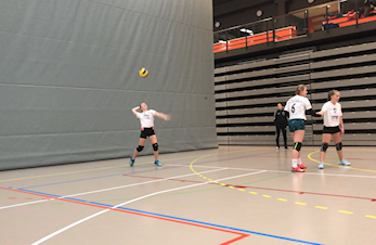 Lyst til å prøve volleyball?