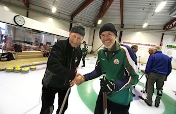 Leif (91) slått av ungdommen