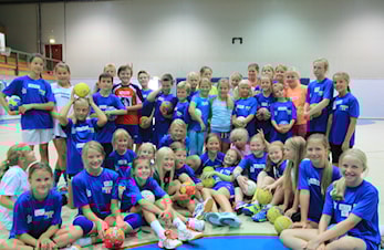 NJÅRD HÅNDBALL SKOLE. SOMMERFERIEN 2019. UKE 26