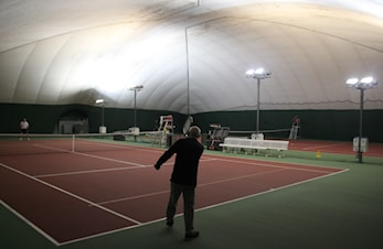 Tennishallen og bobla åpner for drop-in timer