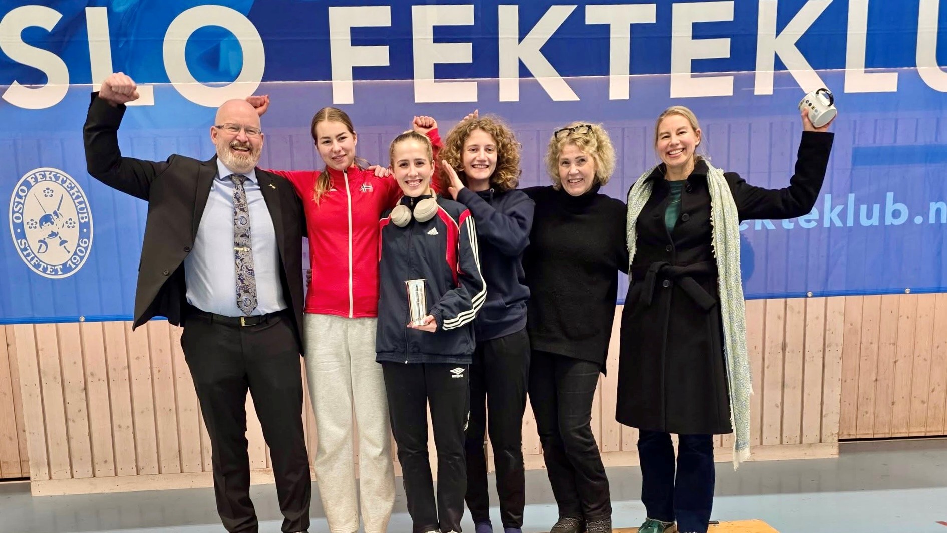 LAGSUKSESS OG INDIVIDUELT SØLV I OSLO CUP 2025