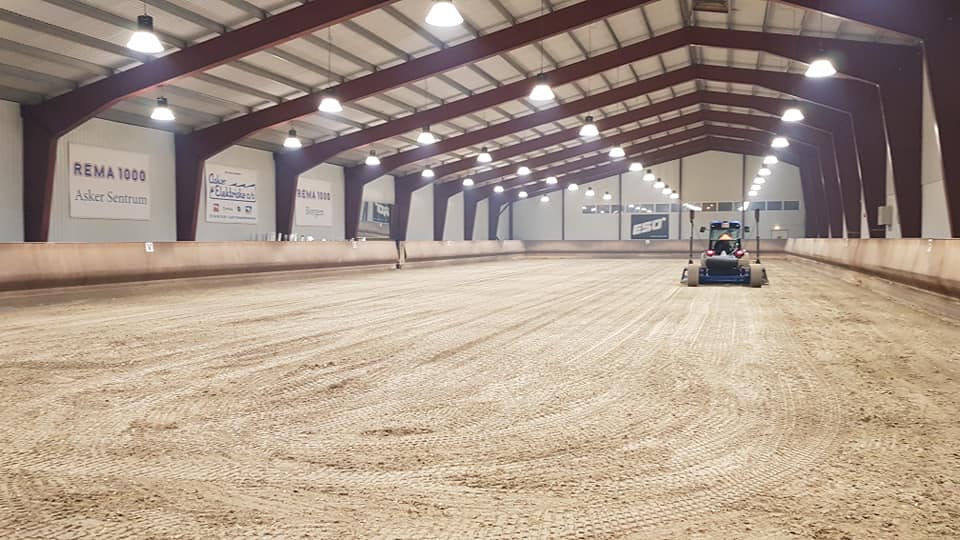 Nytt år er godt igang og vi får ny ridebunn!!!