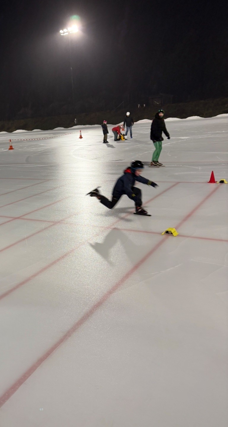 Sesongens første klubbløp i trist høstvær