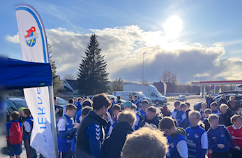 FULL TRØKK PÅ KICKOFF