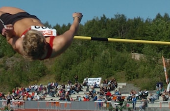 Lovende prestasjoner i surt sommervær