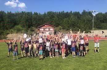 Friidrettsskole i sol og sommer