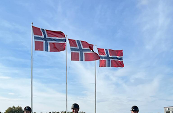 Vil du ri lag LM eller lag NM dressur? Da må du se her!