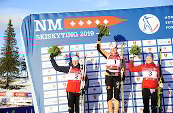 Dramatikk i kvinneklassen, Eline Grue, Kvikne IL, vann