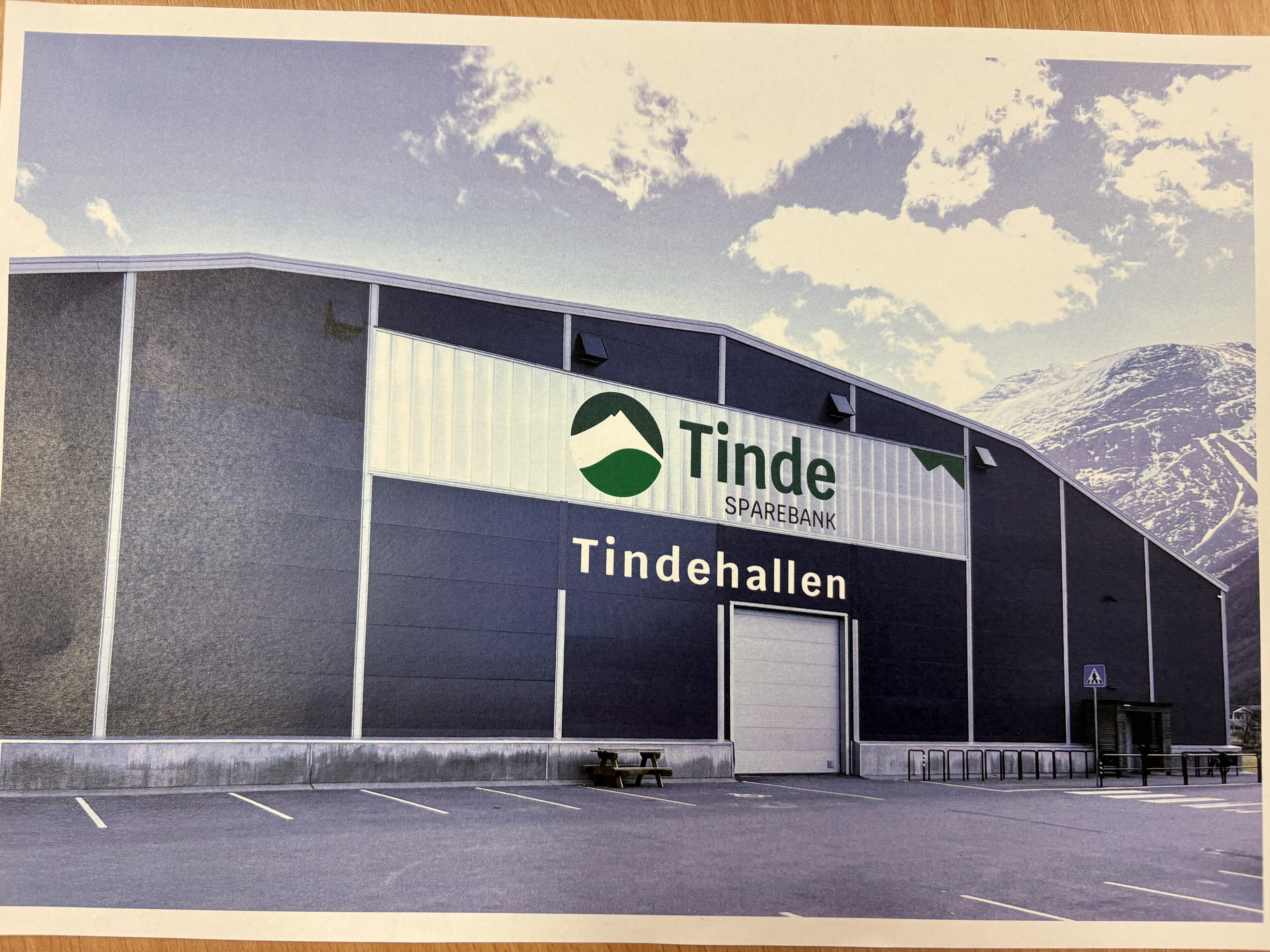 TINDEHALLEN